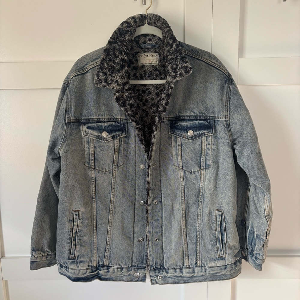We the Free Denim Sherpa-Lined Jacket - Picture 7 of 10